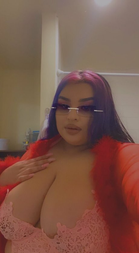 Foto desnuda filtrada de OnlyFans de Whxrechata