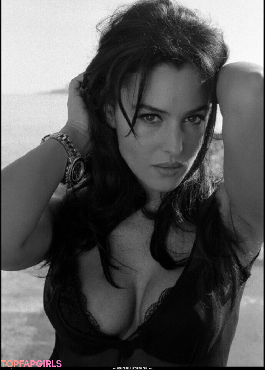 Foto desnuda filtrada de OnlyFans de Monica Bellucci #107 Foto desnuda filtrada de OnlyFans de Monica Bellucci #107