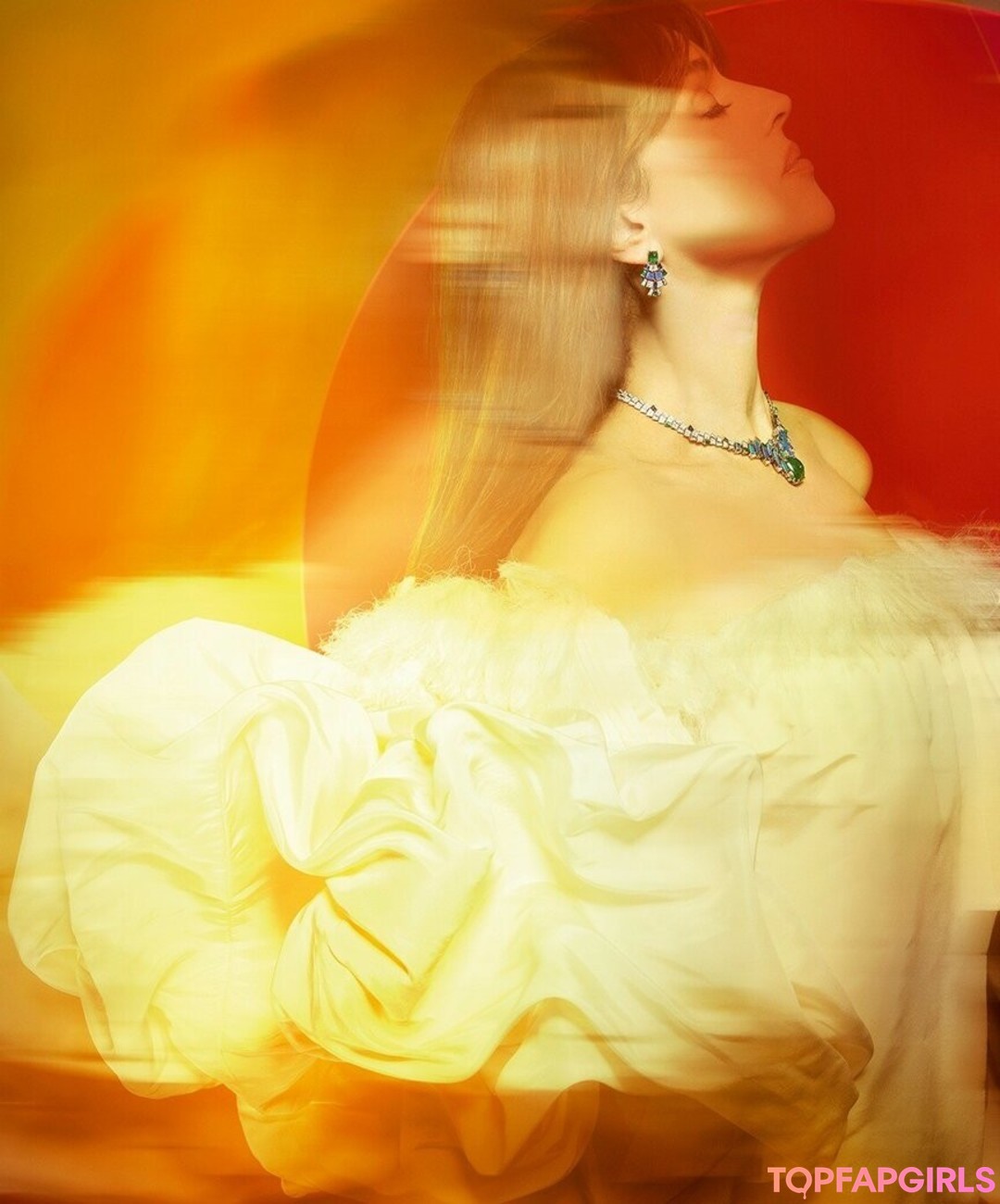 Foto desnuda filtrada de OnlyFans de Monica Bellucci #161 Foto desnuda filtrada de OnlyFans de Monica Bellucci #161