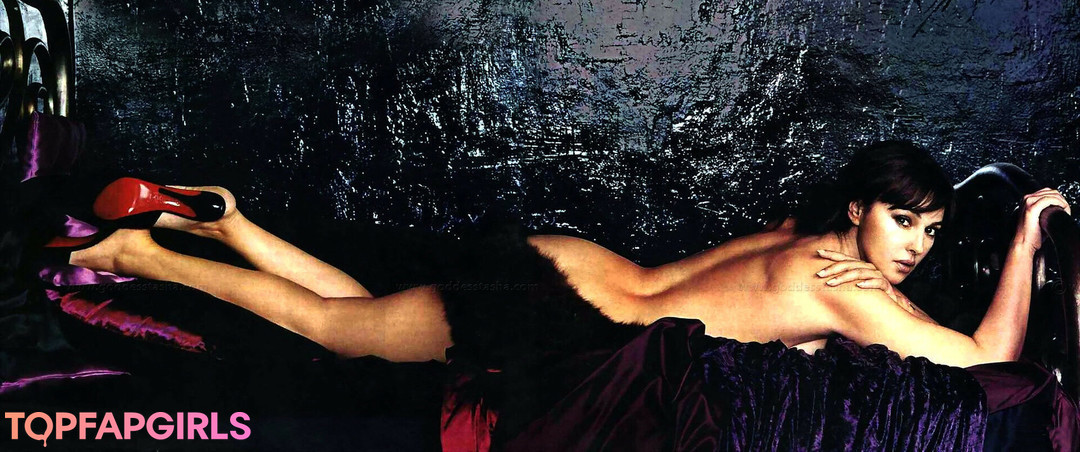 Foto desnuda filtrada de OnlyFans de Monica Bellucci #189 Foto desnuda filtrada de OnlyFans de Monica Bellucci #189