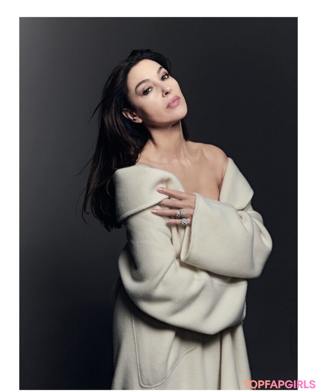 Foto desnuda filtrada de OnlyFans de Monica Bellucci #60 Foto desnuda filtrada de OnlyFans de Monica Bellucci #60