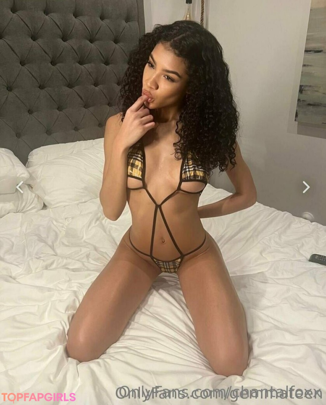 Foto desnuda filtrada de OnlyFans de Chantalfoxx #53 Foto desnuda filtrada de OnlyFans de Chantalfoxx #53