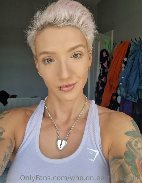 Who.on.earth.is.anna