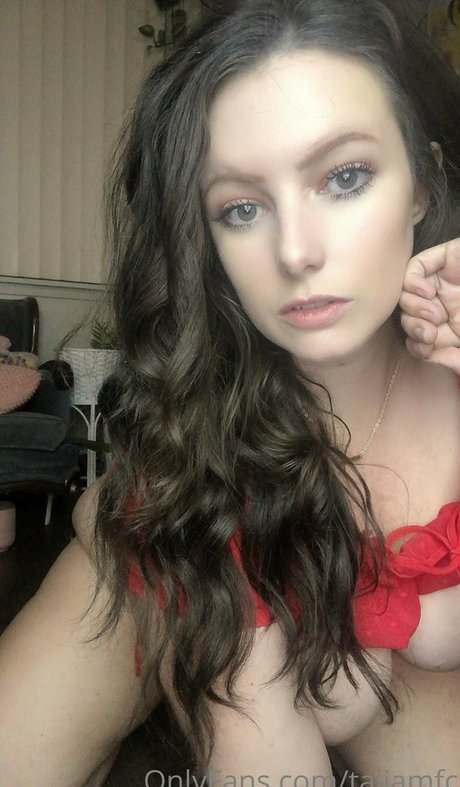 Foto desnuda filtrada de OnlyFans de Taliamfc