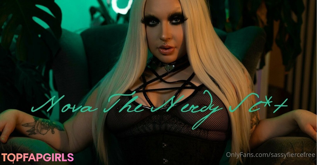 Foto desnuda filtrada de OnlyFans de Novathenerdfree #61 Foto desnuda filtrada de OnlyFans de Novathenerdfree #61