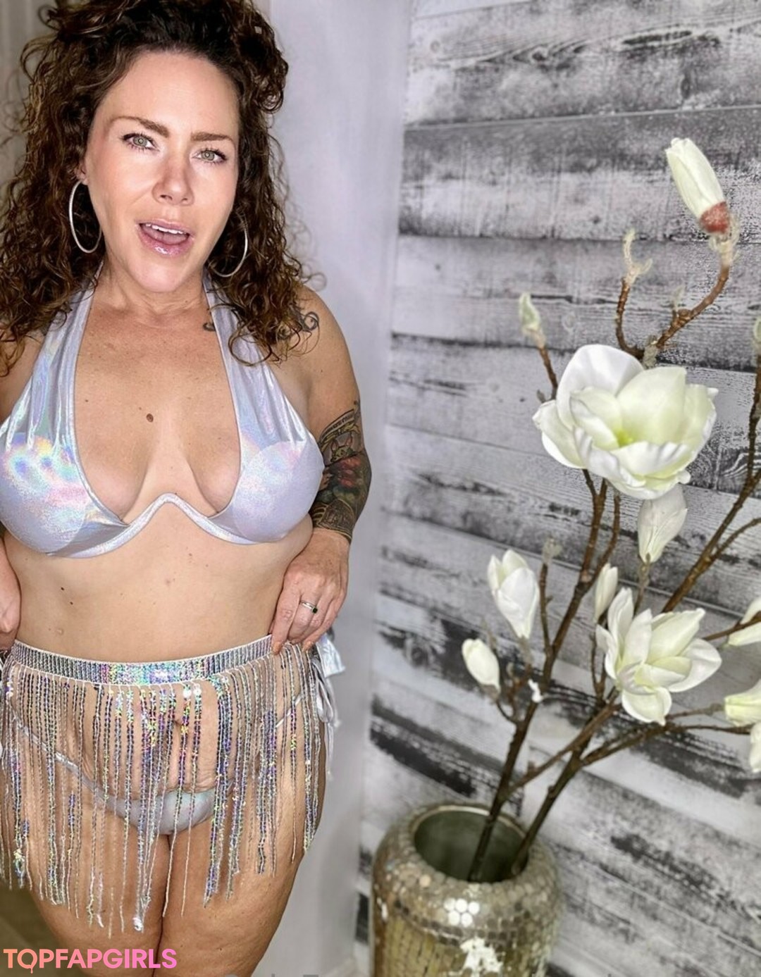 Foto desnuda filtrada de OnlyFans de Delovelycurves #409 Foto desnuda filtrada de OnlyFans de Delovelycurves #409
