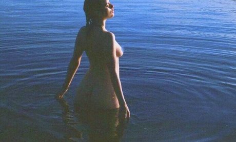 Aude A La Joie
