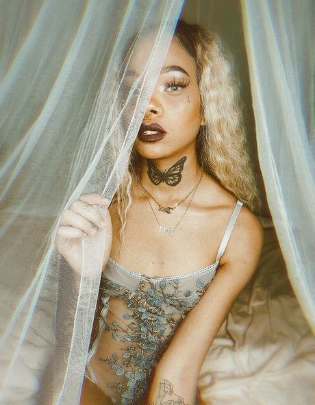 Foto desnuda filtrada de OnlyFans de Tiffanylannette