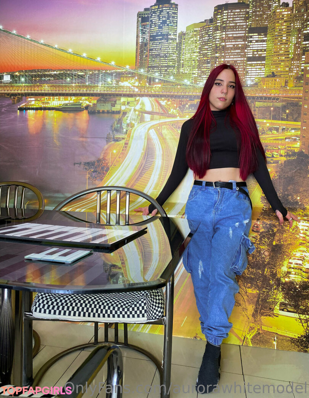 Foto desnuda filtrada de OnlyFans de Aurorawhitemodel #17 Foto desnuda filtrada de OnlyFans de Aurorawhitemodel #17