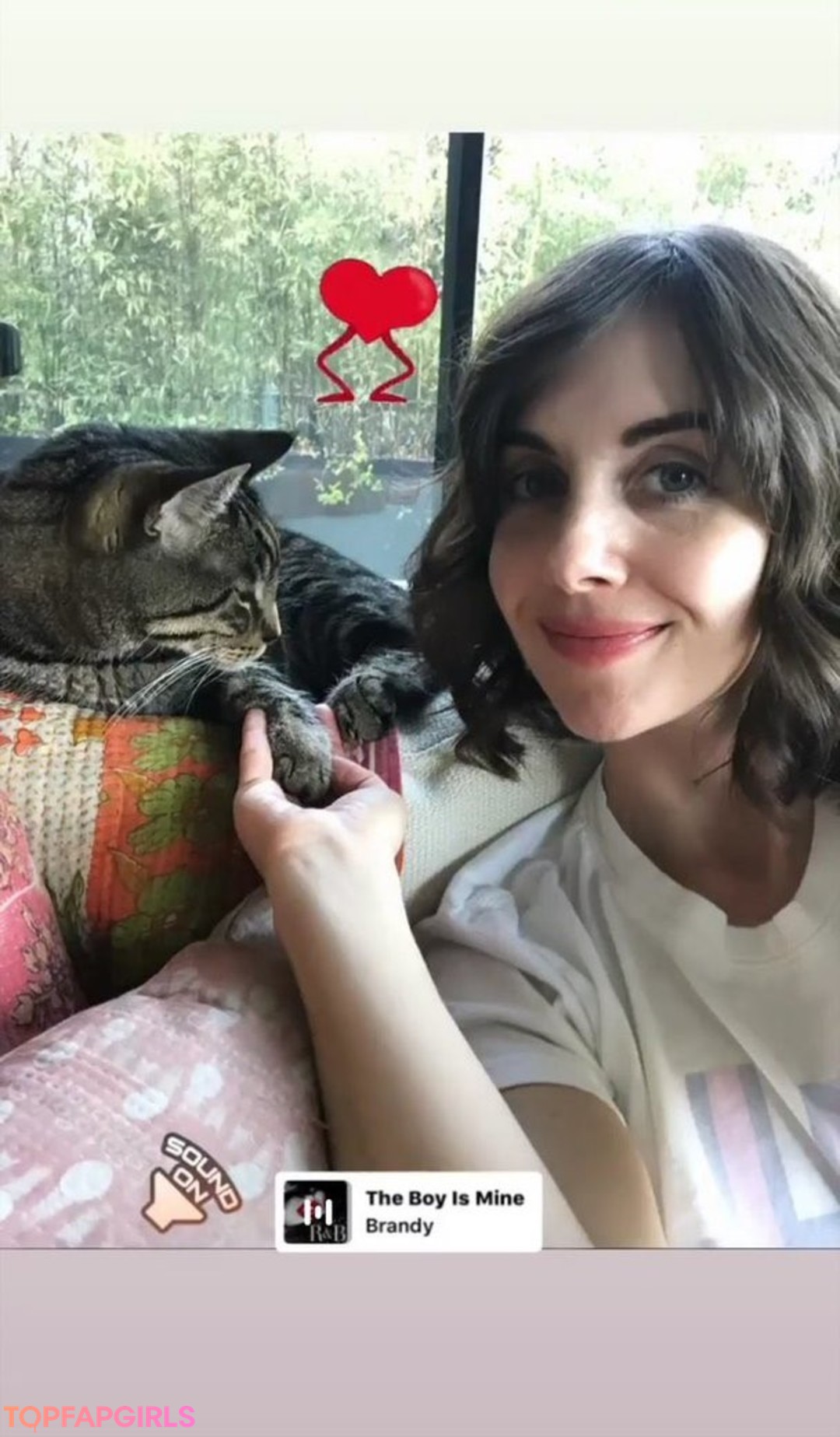 Foto desnuda filtrada de OnlyFans de Alison Brie #1 Foto desnuda filtrada de OnlyFans de Alison Brie #1