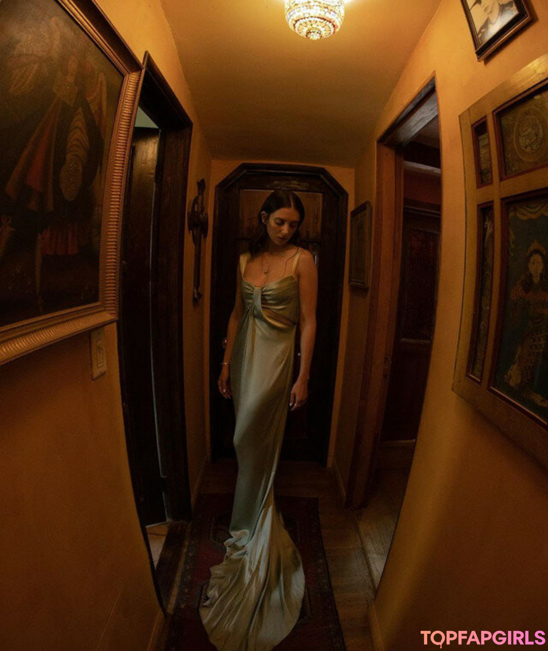 Foto desnuda filtrada de OnlyFans de Alison Brie #150 Foto desnuda filtrada de OnlyFans de Alison Brie #150