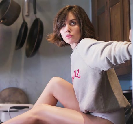 Foto desnuda filtrada de OnlyFans de Alison Brie