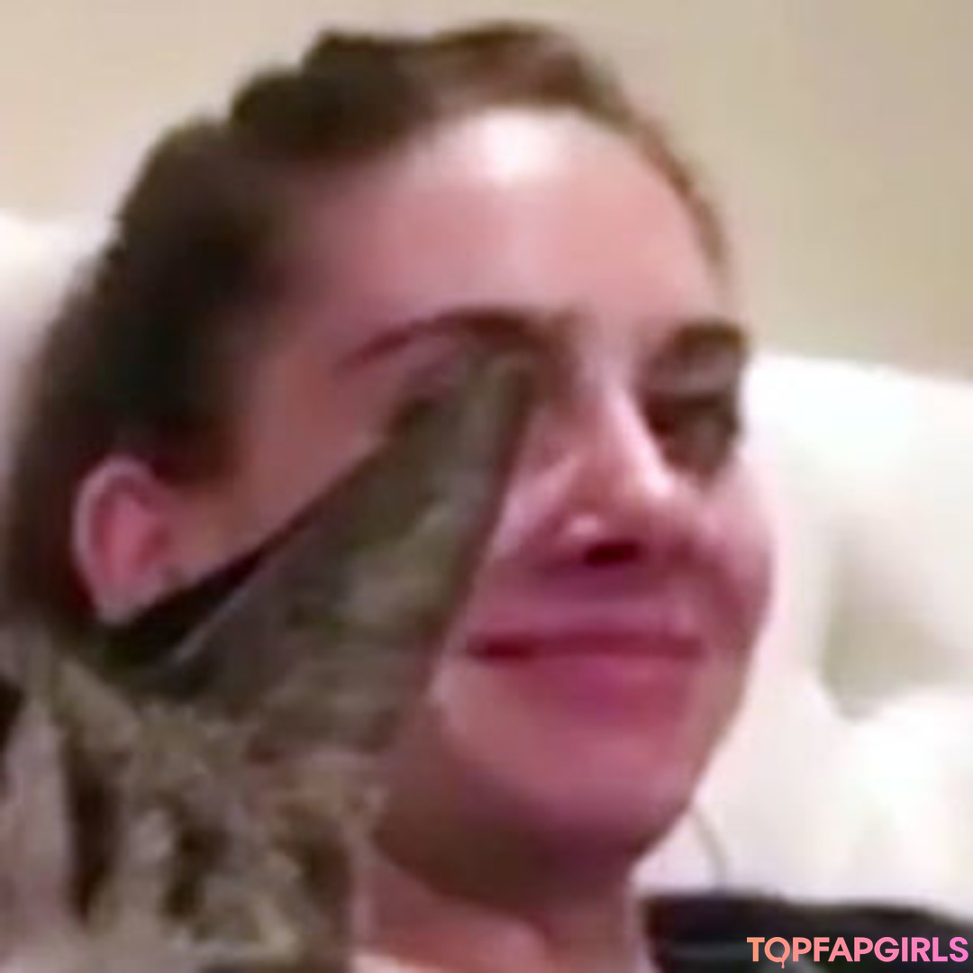 Foto desnuda filtrada de OnlyFans de Alison Brie #5 Foto desnuda filtrada de OnlyFans de Alison Brie #5