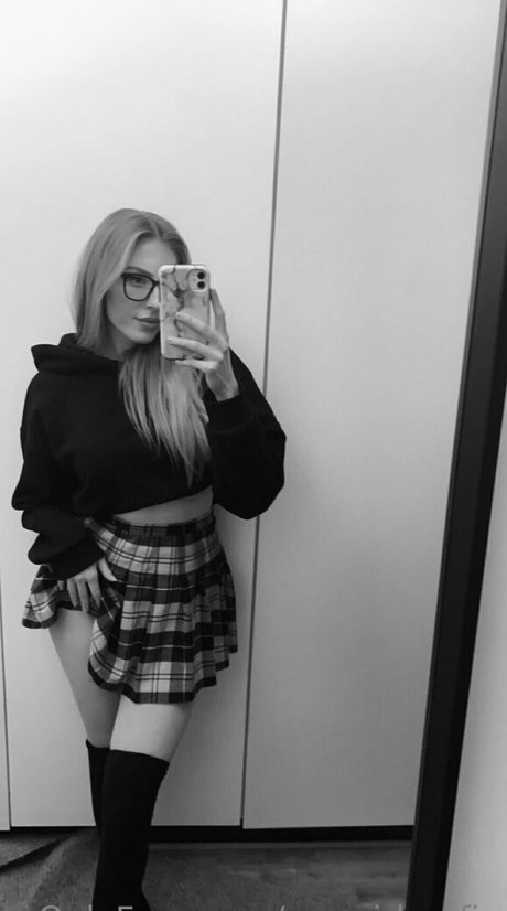Foto desnuda filtrada de OnlyFans de Swegirlmafia