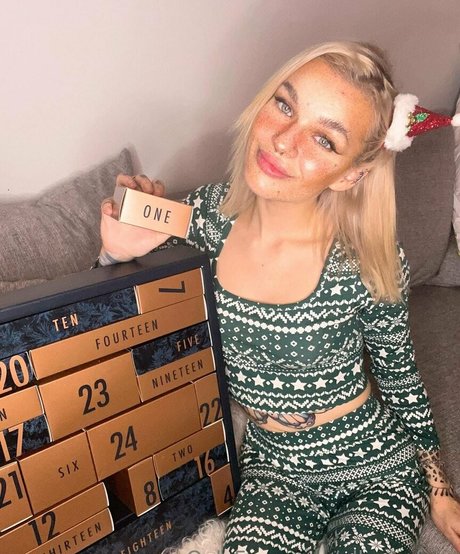 Foto desnuda filtrada de OnlyFans de Ellenaafree