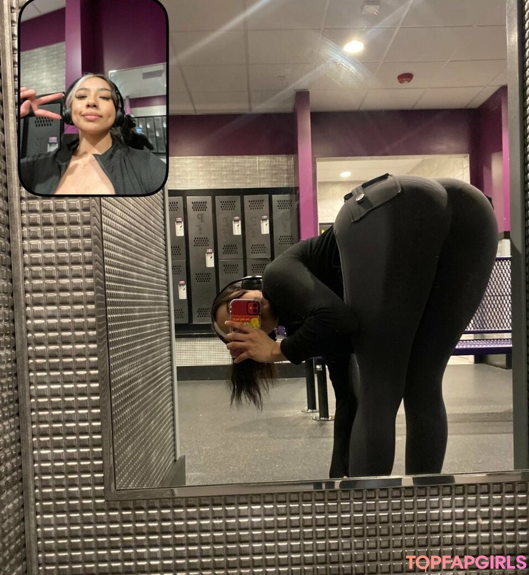 Foto desnuda filtrada de OnlyFans de Bodybyharumiii #30 Foto desnuda filtrada de OnlyFans de Bodybyharumiii #30