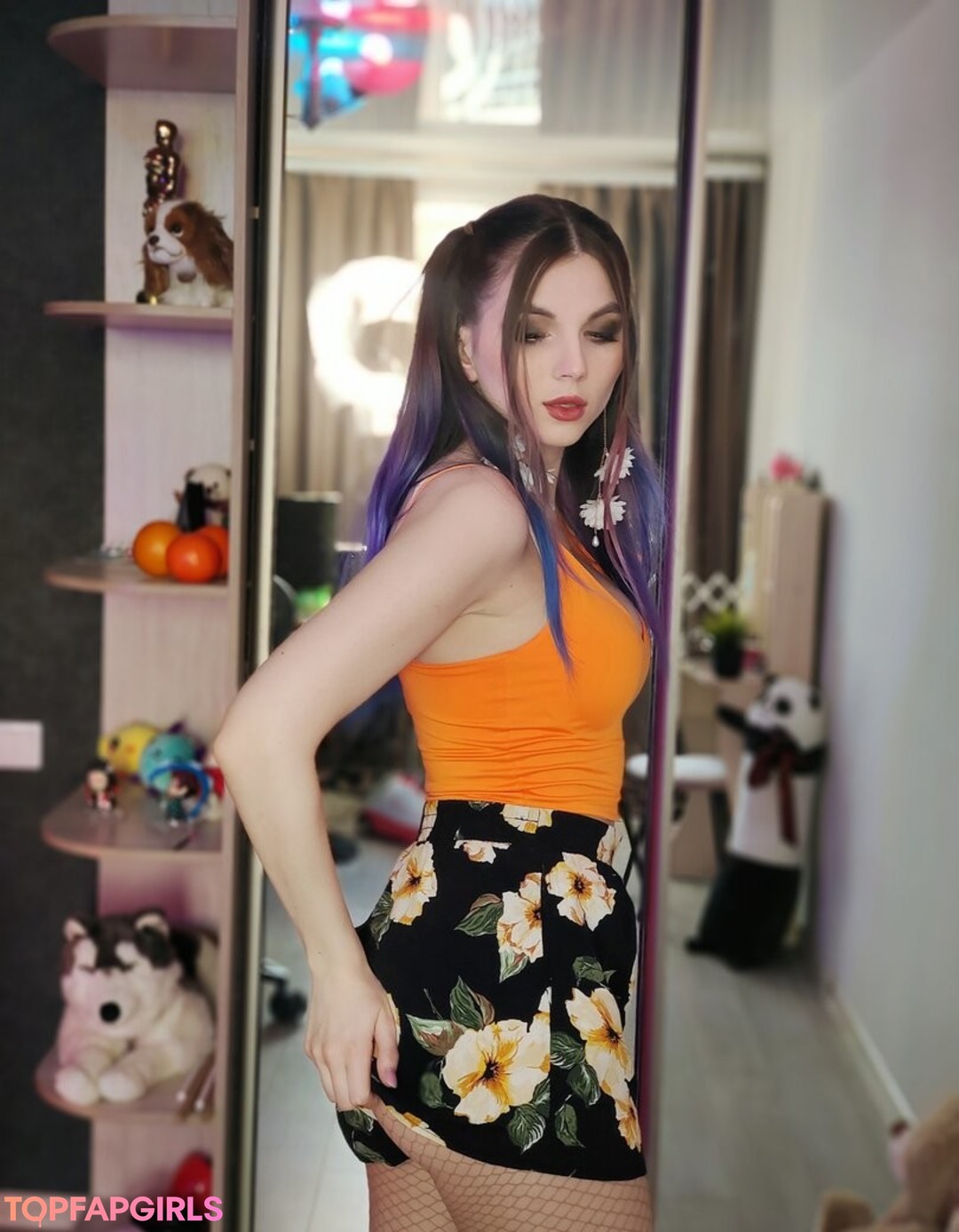 Foto desnuda filtrada de OnlyFans de Lipisinkaaa #308 Foto desnuda filtrada de OnlyFans de Lipisinkaaa #308