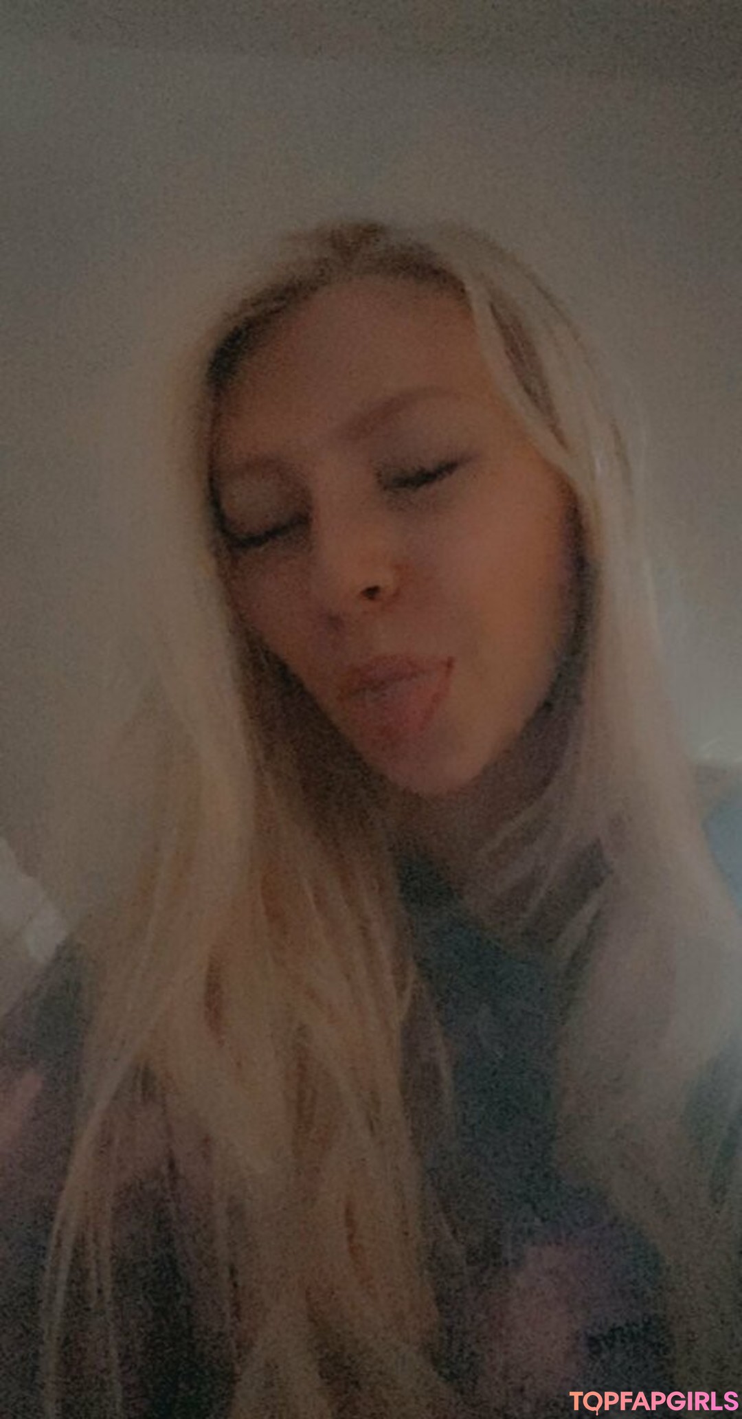 Foto desnuda filtrada de OnlyFans de Freshmanblondie18 #328 Foto desnuda filtrada de OnlyFans de Freshmanblondie18 #328