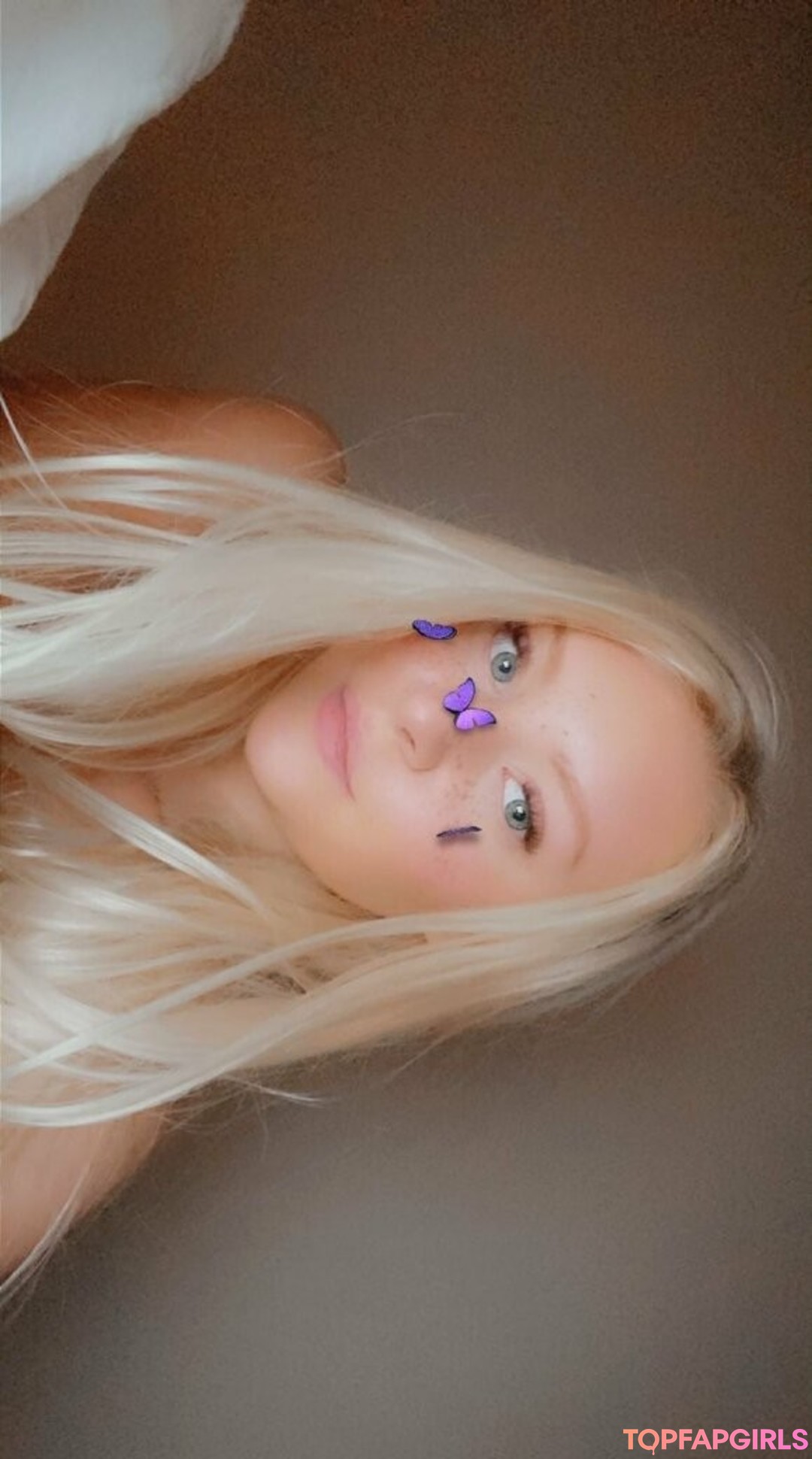 Foto desnuda filtrada de OnlyFans de Freshmanblondie18 #86 Foto desnuda filtrada de OnlyFans de Freshmanblondie18 #86