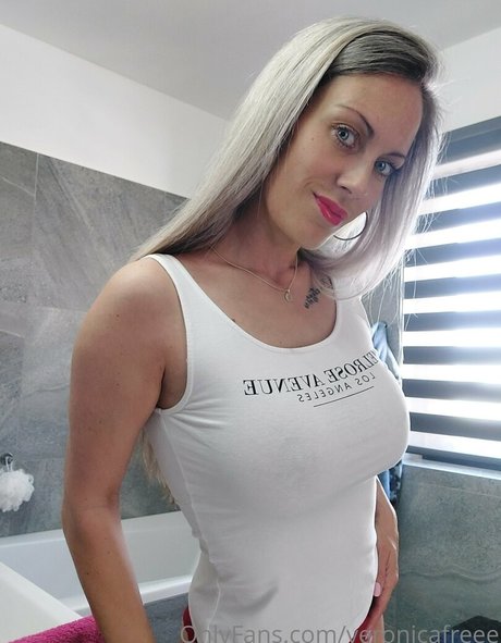 Foto desnuda filtrada de OnlyFans de Veronicafreee