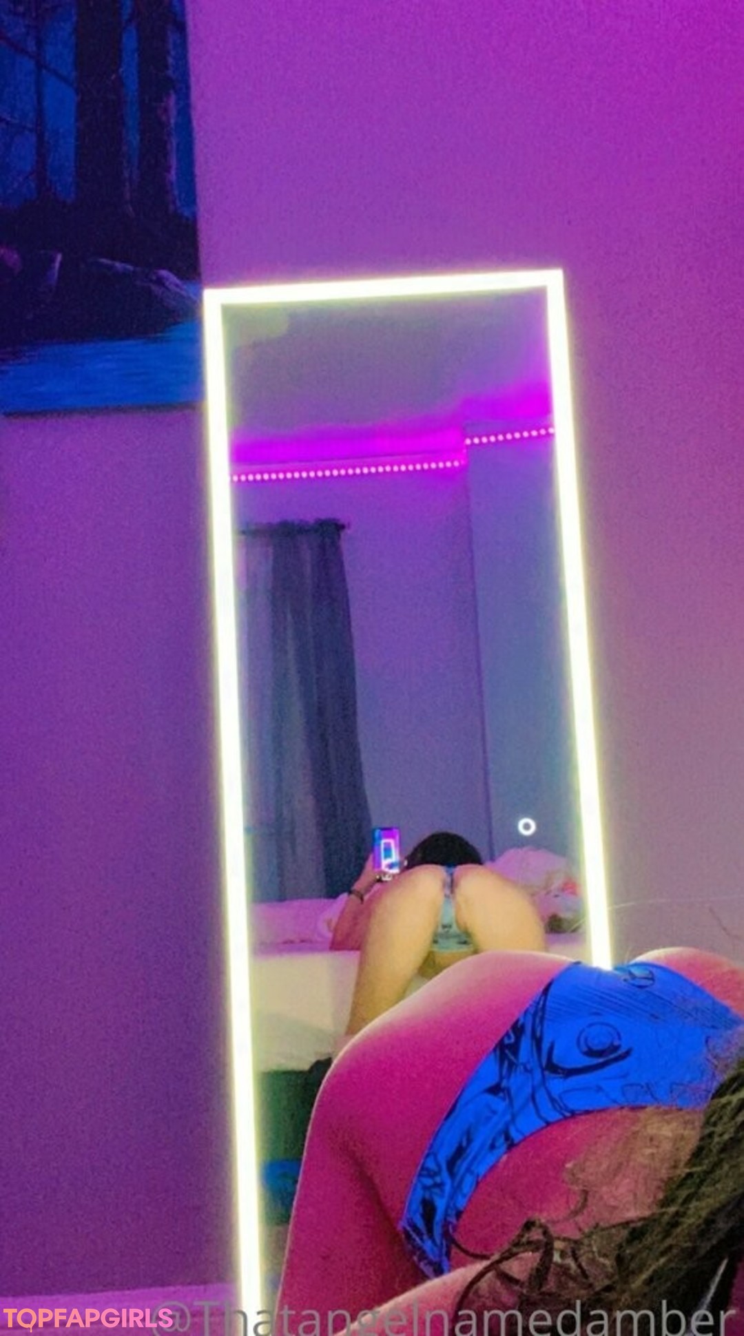 Foto desnuda filtrada de OnlyFans de Thatangelnamedamber #22 Foto desnuda filtrada de OnlyFans de Thatangelnamedamber #22