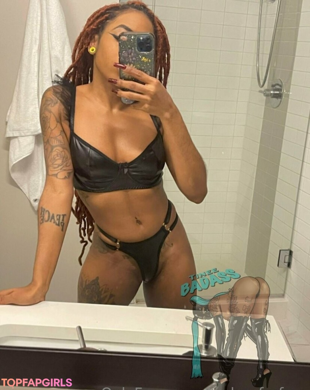 Foto desnuda filtrada de OnlyFans de Badassforfree #35 Foto desnuda filtrada de OnlyFans de Badassforfree #35