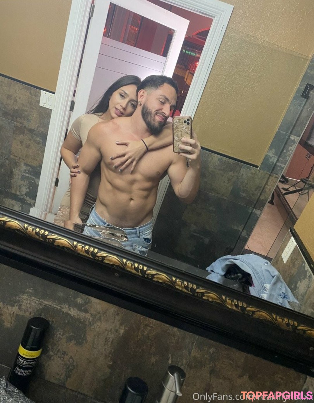 Foto desnuda filtrada de OnlyFans de Lilly Hall #130 Foto desnuda filtrada de OnlyFans de Lilly Hall #130