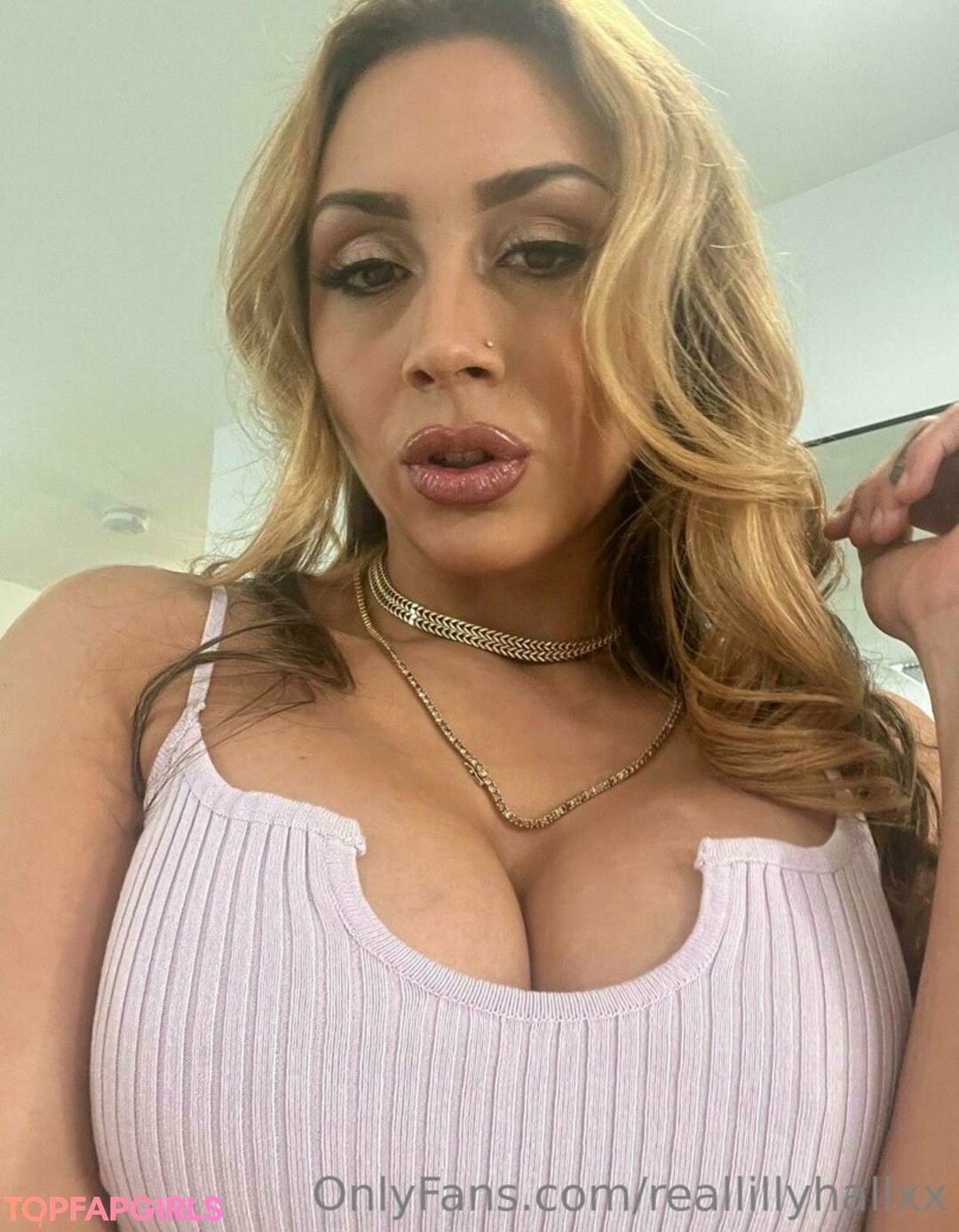 Foto desnuda filtrada de OnlyFans de Lilly Hall #246 Foto desnuda filtrada de OnlyFans de Lilly Hall #246