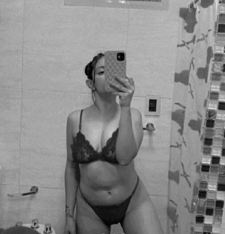 Foto desnuda filtrada de OnlyFans de Tumamihot