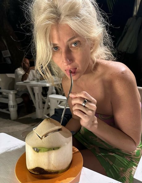 Foto desnuda filtrada de OnlyFans de Liakovach
