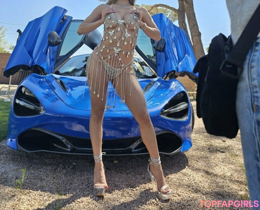 Foto desnuda filtrada de OnlyFans de Wonderwomanddd #697 Foto desnuda filtrada de OnlyFans de Wonderwomanddd #697