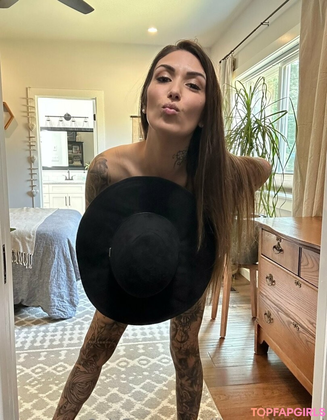 Foto desnuda filtrada de OnlyFans de Aliinwunderland #117 Foto desnuda filtrada de OnlyFans de Aliinwunderland #117
