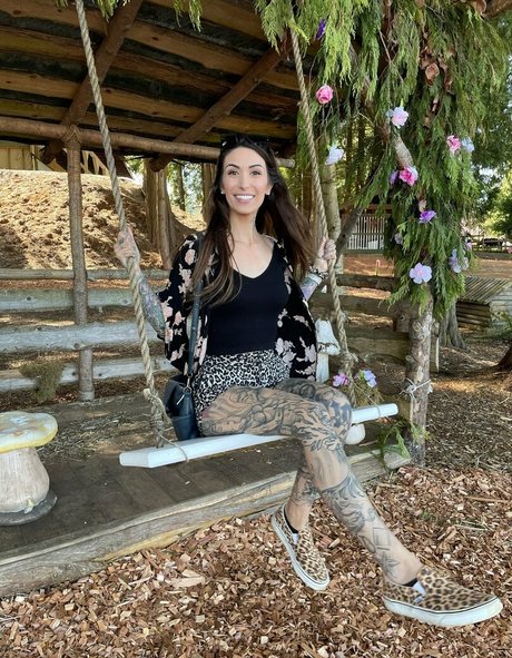 Foto desnuda filtrada de OnlyFans de Aliinwunderland
