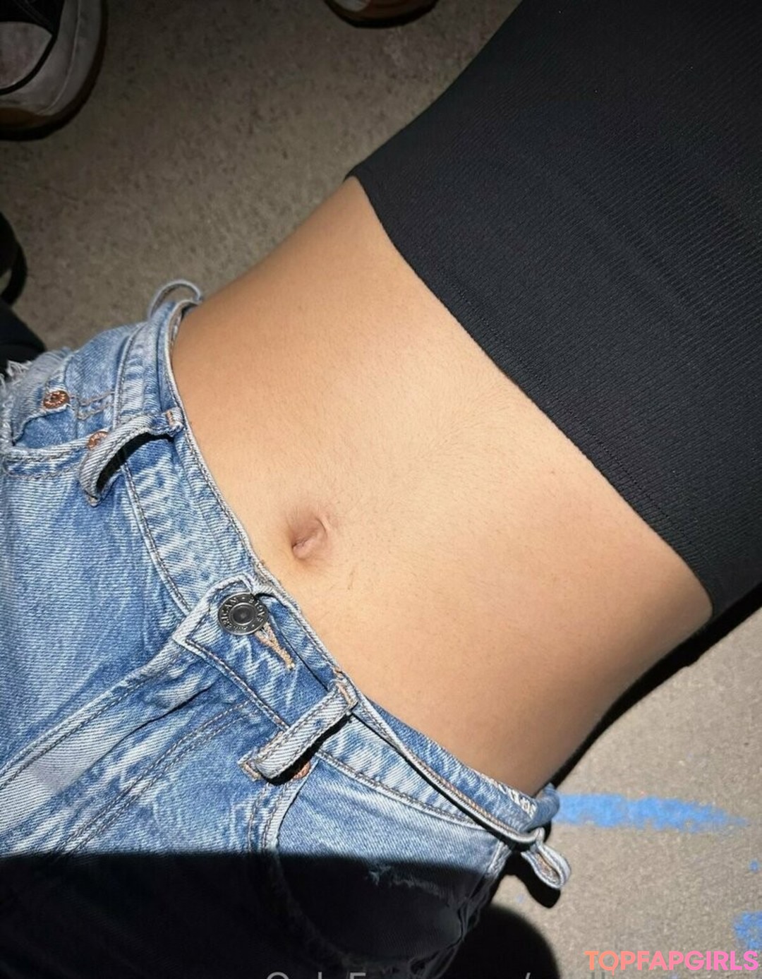 Foto desnuda filtrada de OnlyFans de Mollymaeve #405 Foto desnuda filtrada de OnlyFans de Mollymaeve #405