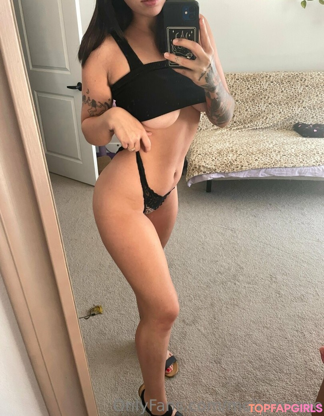 Foto desnuda filtrada de OnlyFans de Mollymaeve #418 Foto desnuda filtrada de OnlyFans de Mollymaeve #418