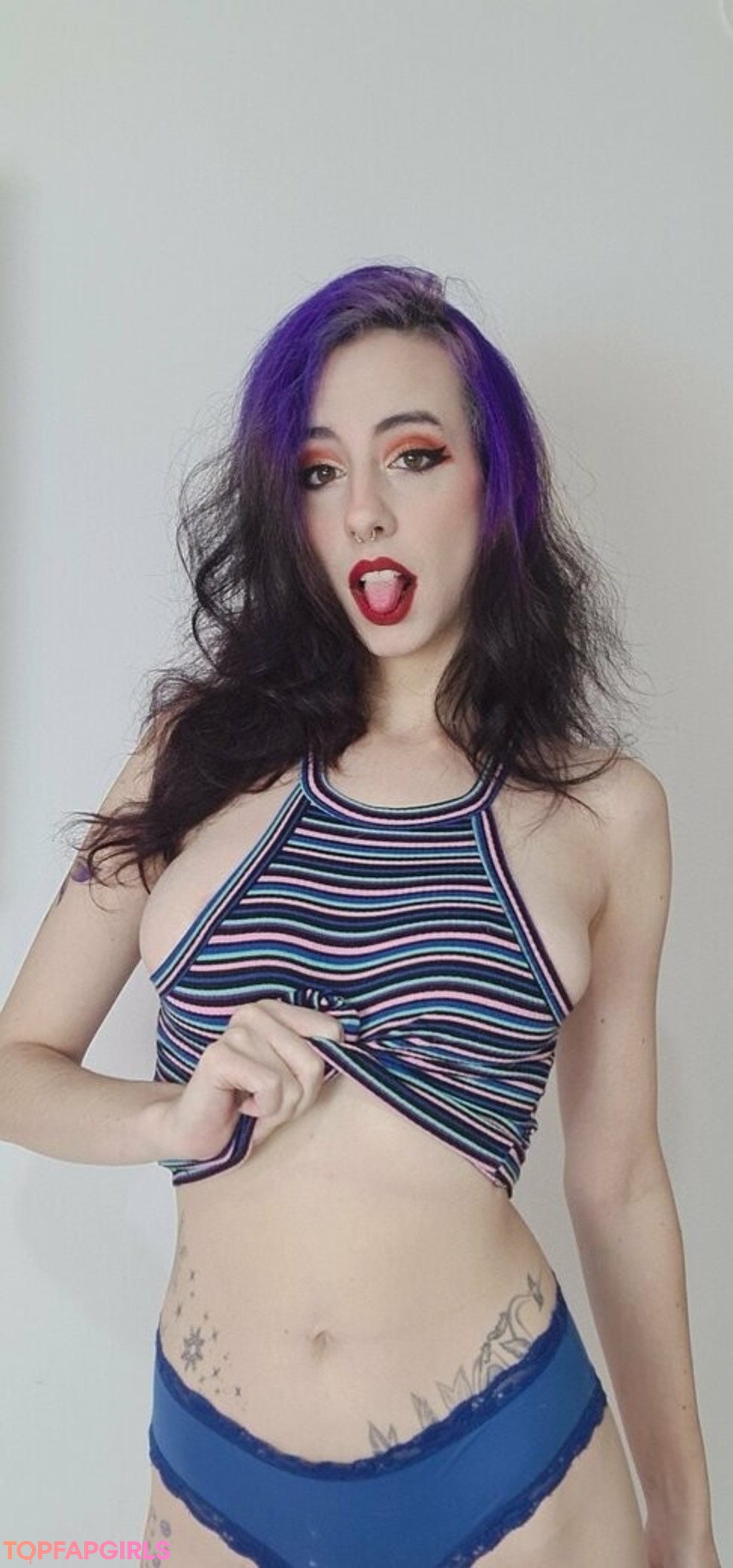 Foto desnuda filtrada de OnlyFans de Ahegaoself #87 Foto desnuda filtrada de OnlyFans de Ahegaoself #87