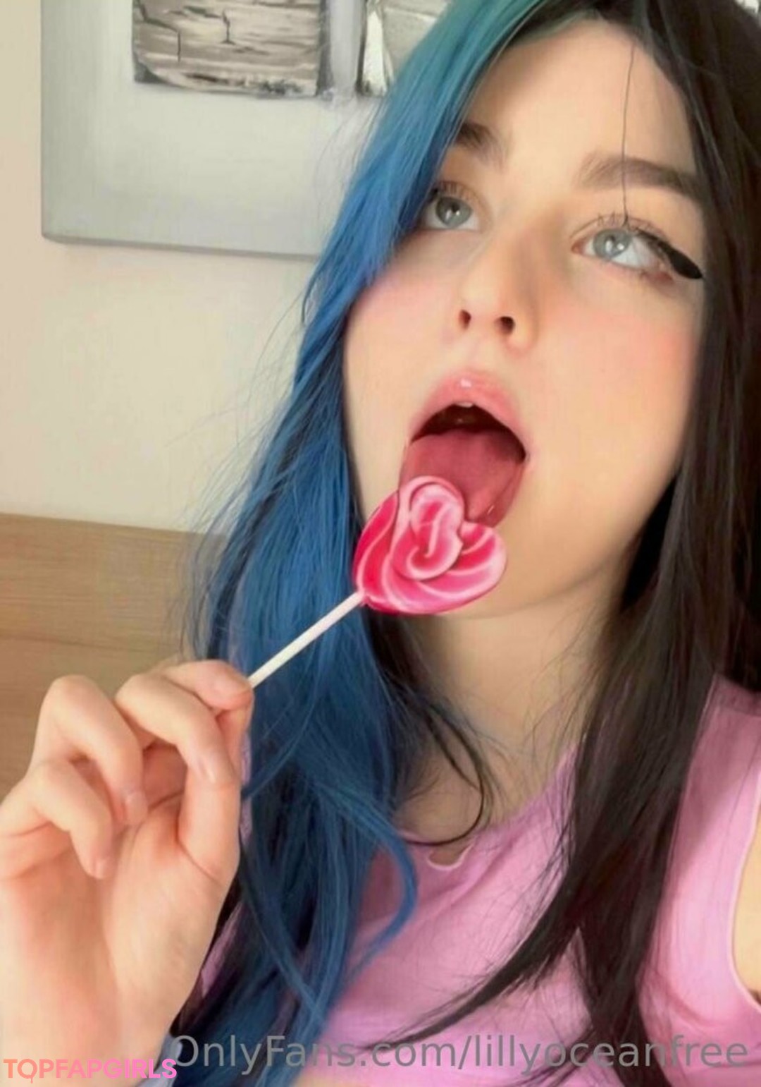 Foto desnuda filtrada de OnlyFans de Lillyoceanfree #105 Foto desnuda filtrada de OnlyFans de Lillyoceanfree #105