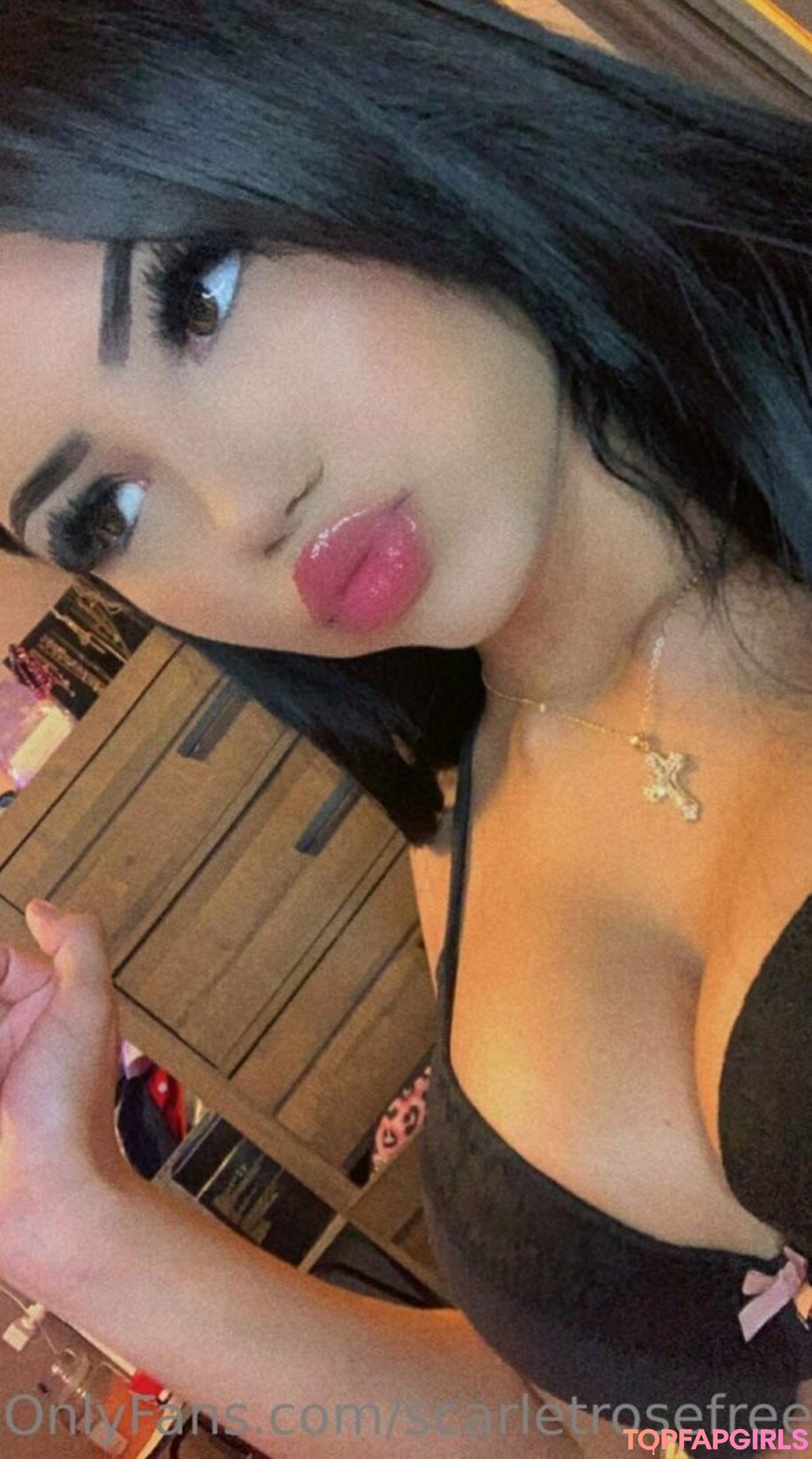 Foto desnuda filtrada de OnlyFans de Scarletrosefree #25 Foto desnuda filtrada de OnlyFans de Scarletrosefree #25