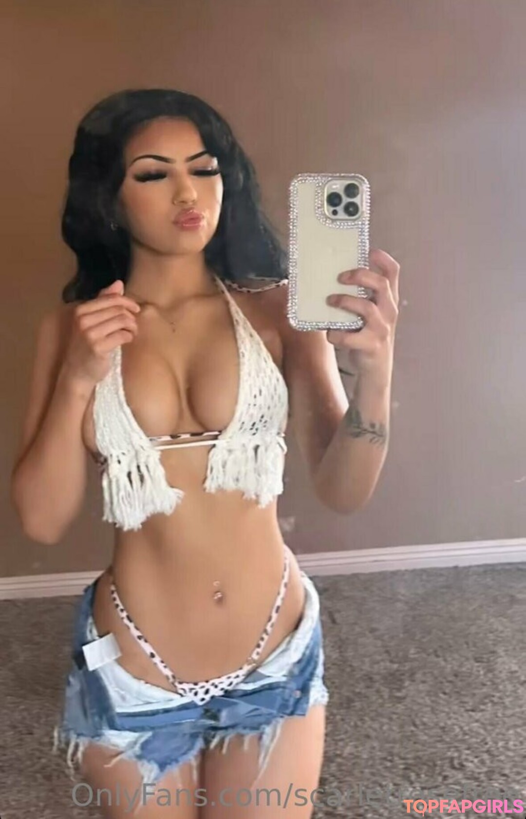 Foto desnuda filtrada de OnlyFans de Scarletrosefree #28 Foto desnuda filtrada de OnlyFans de Scarletrosefree #28