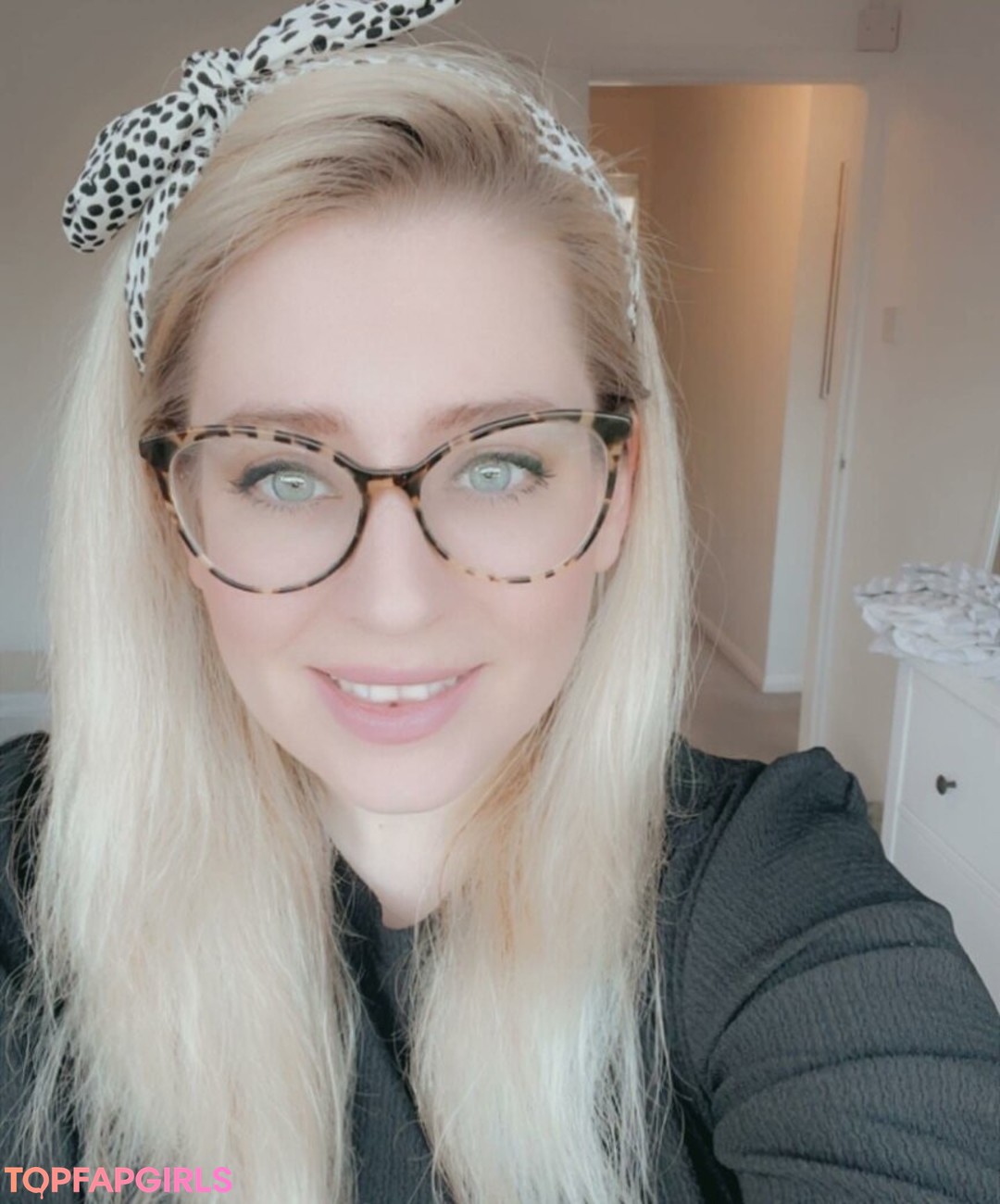 Foto desnuda filtrada de OnlyFans de Lottielushloves #5 Foto desnuda filtrada de OnlyFans de Lottielushloves #5