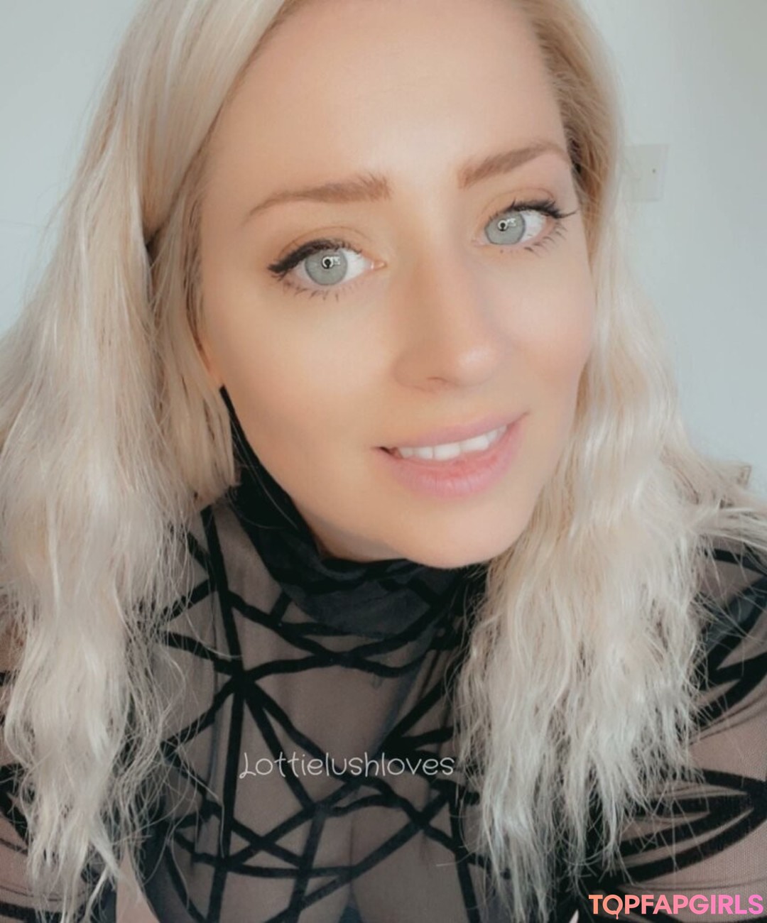 Foto desnuda filtrada de OnlyFans de Lottielushloves #64 Foto desnuda filtrada de OnlyFans de Lottielushloves #64