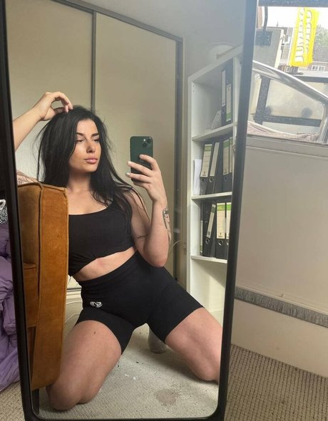 Foto desnuda filtrada de OnlyFans de Jadejoslin