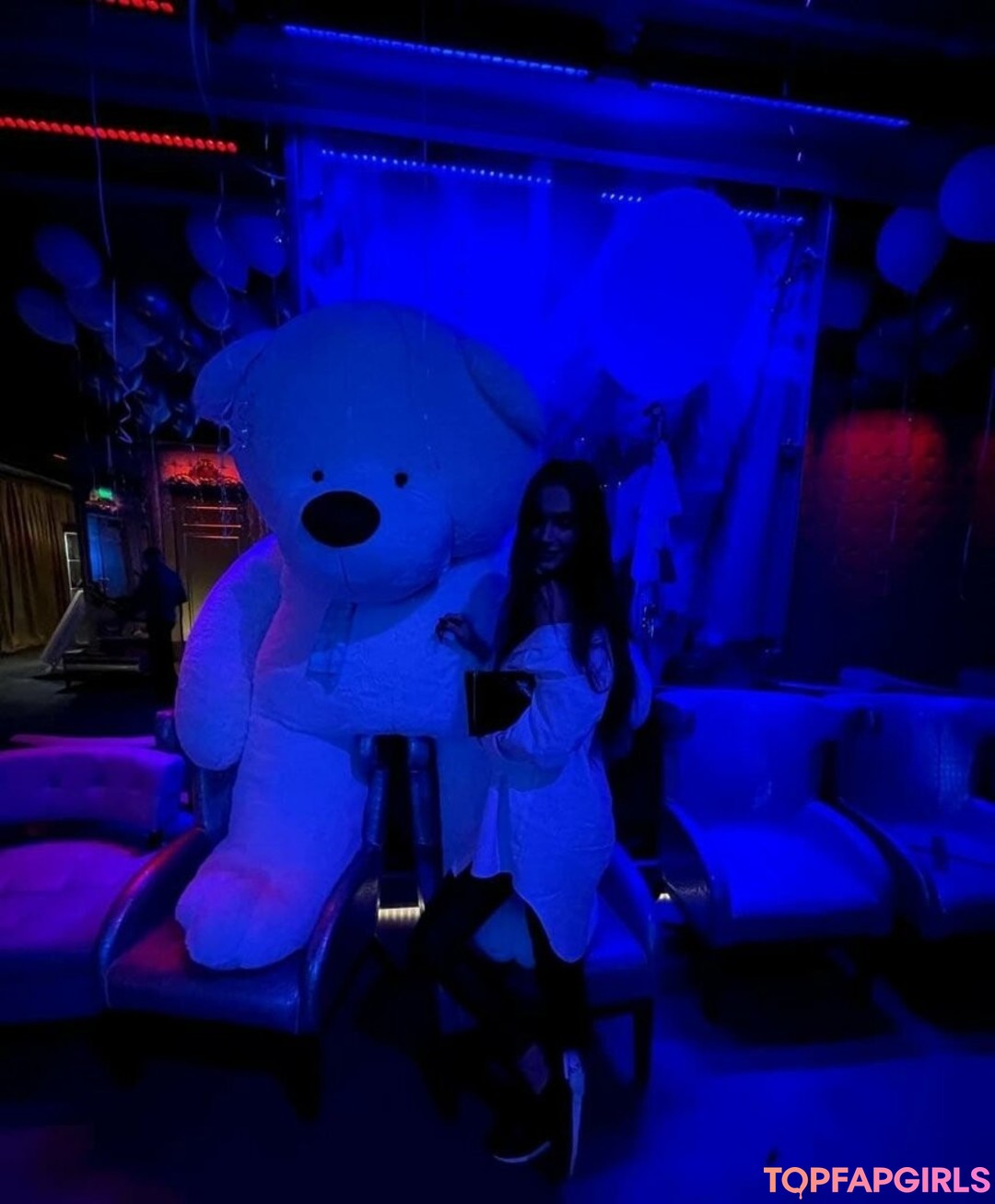 Foto desnuda filtrada de OnlyFans de Karamelkakatvip #38 Foto desnuda filtrada de OnlyFans de Karamelkakatvip #38