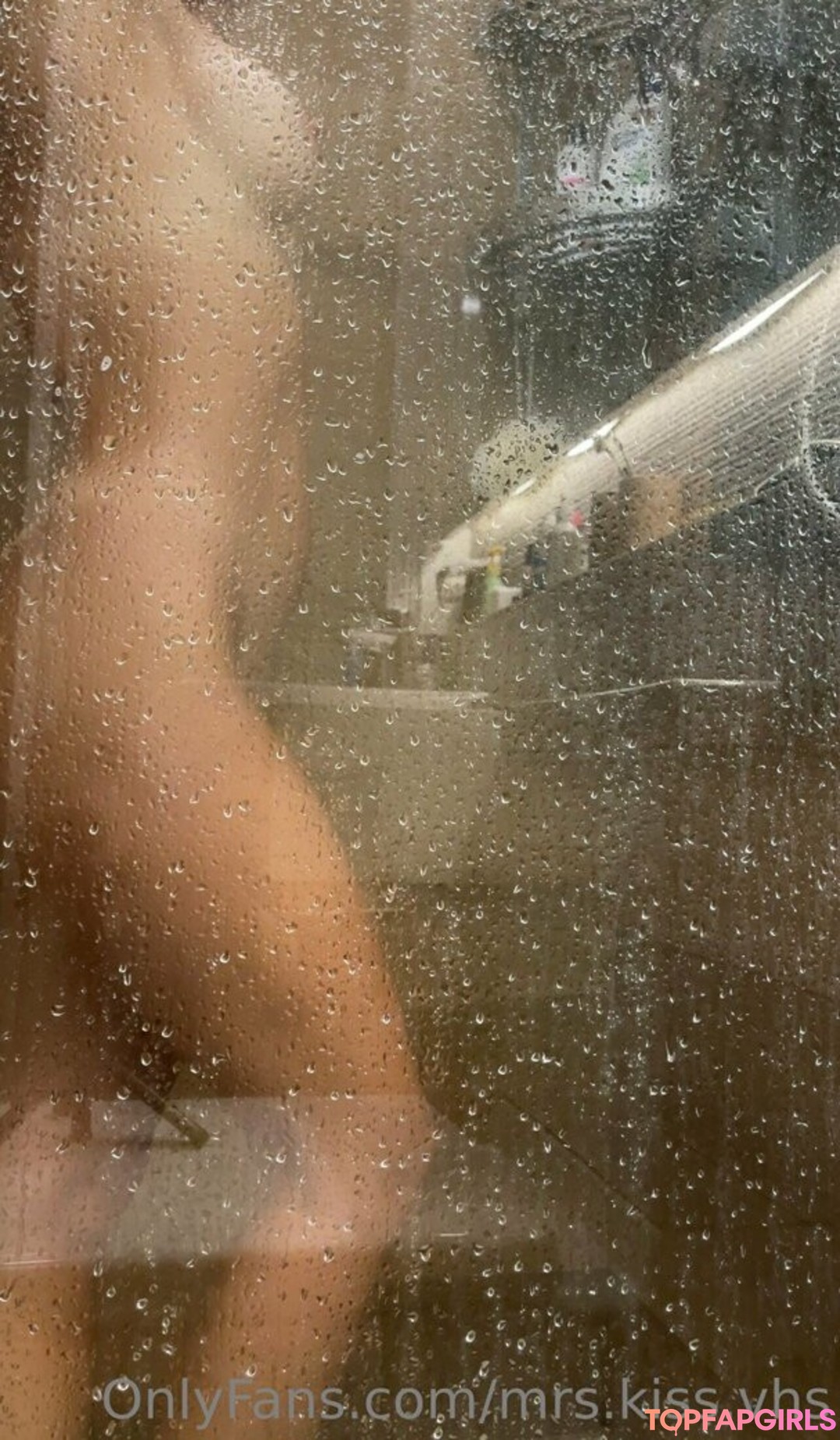 Foto desnuda filtrada de OnlyFans de Mrskissvhs #2 Foto desnuda filtrada de OnlyFans de Mrskissvhs #2