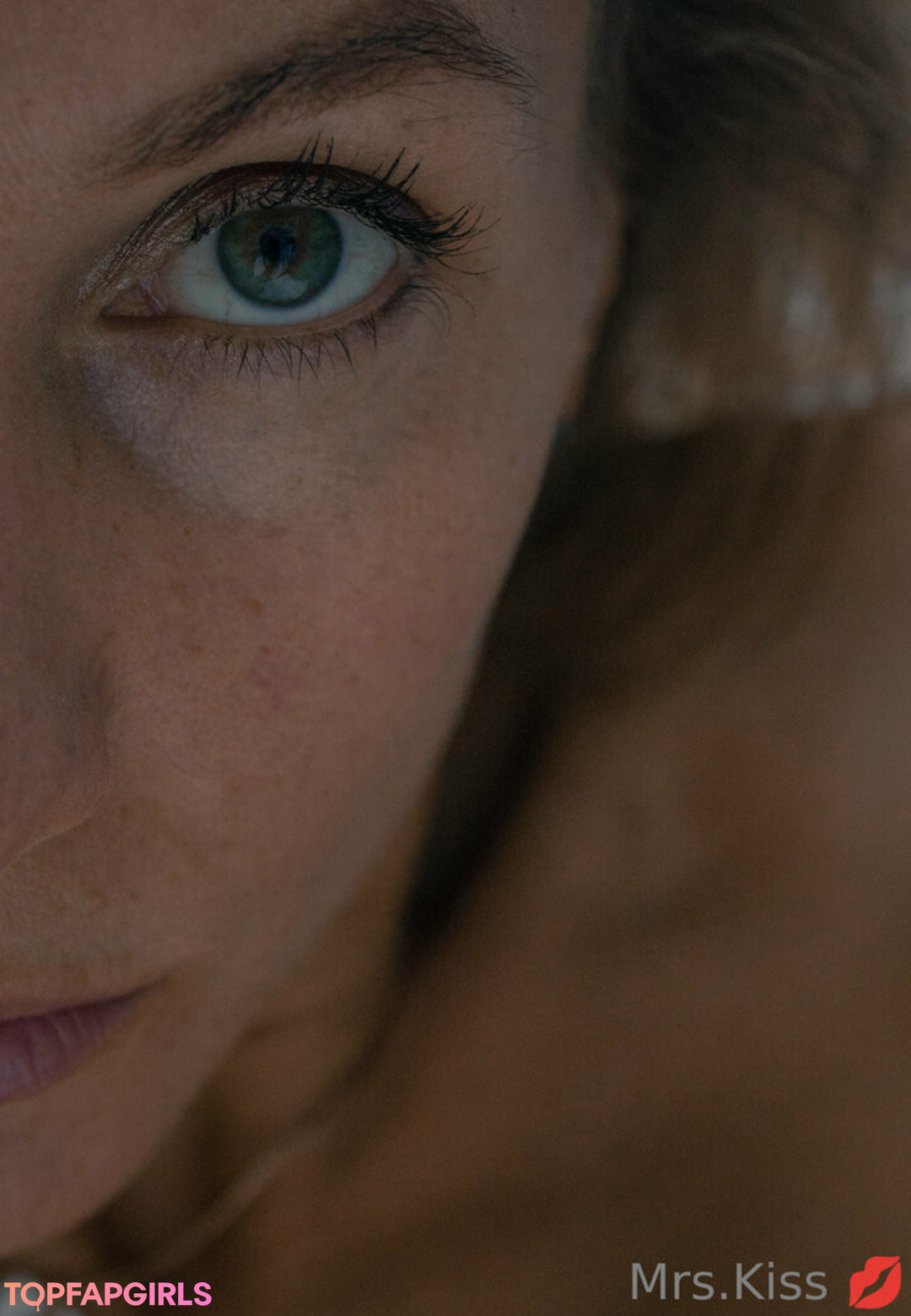 Foto desnuda filtrada de OnlyFans de Mrskissvhs #38 Foto desnuda filtrada de OnlyFans de Mrskissvhs #38