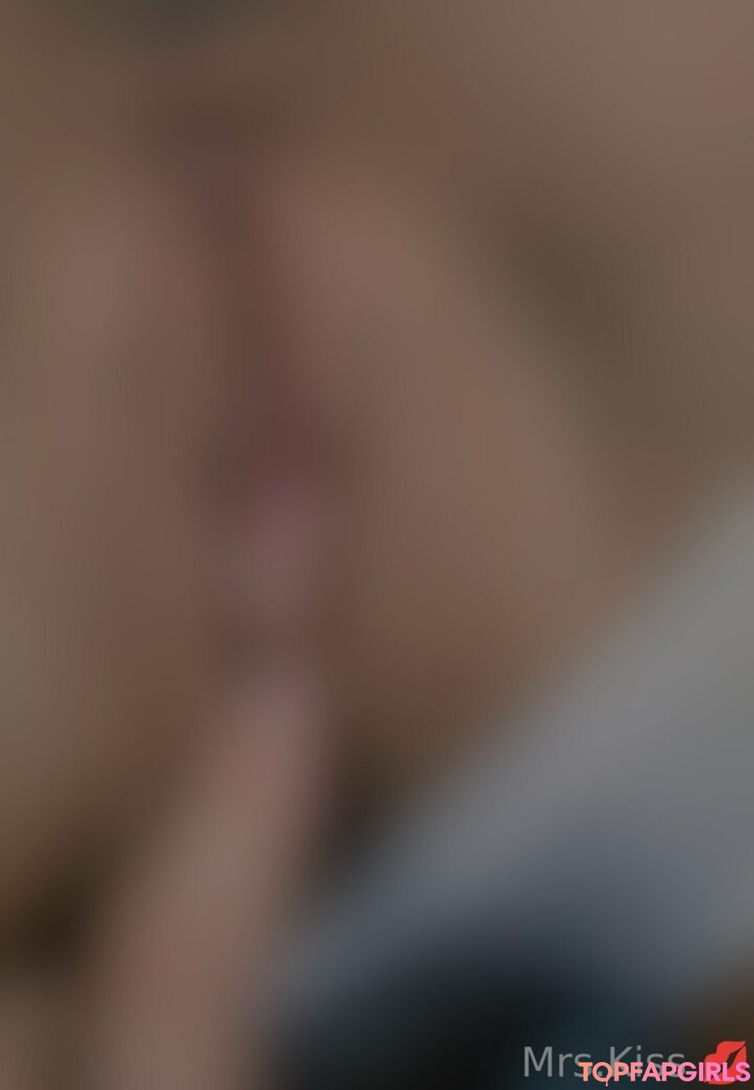 Foto desnuda filtrada de OnlyFans de Mrskissvhs #39 Foto desnuda filtrada de OnlyFans de Mrskissvhs #39