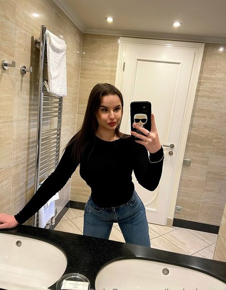 Leylaluxxx