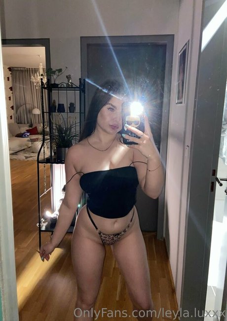 Leylaluxxx