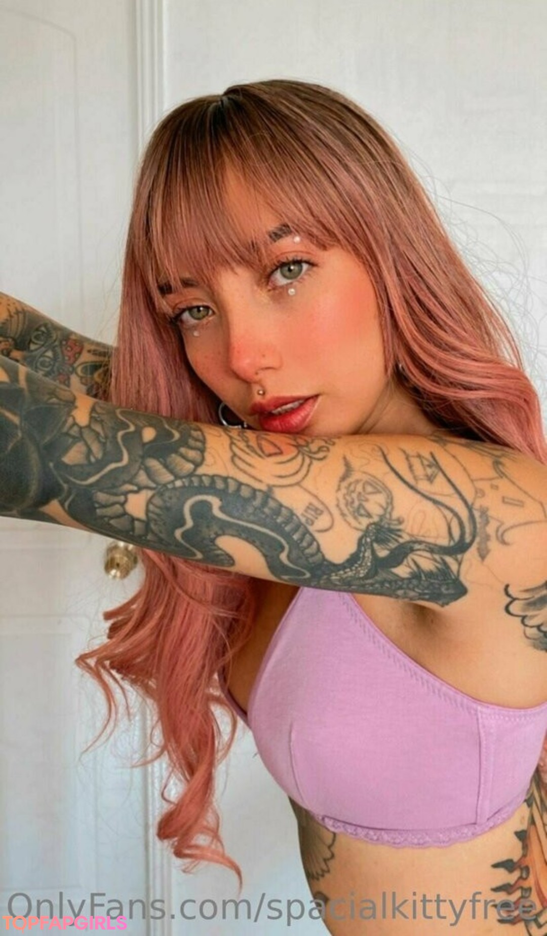 Foto desnuda filtrada de OnlyFans de Spacialkittyfree #1 Foto desnuda filtrada de OnlyFans de Spacialkittyfree #1