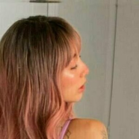 Foto desnuda filtrada de OnlyFans de Spacialkittyfree